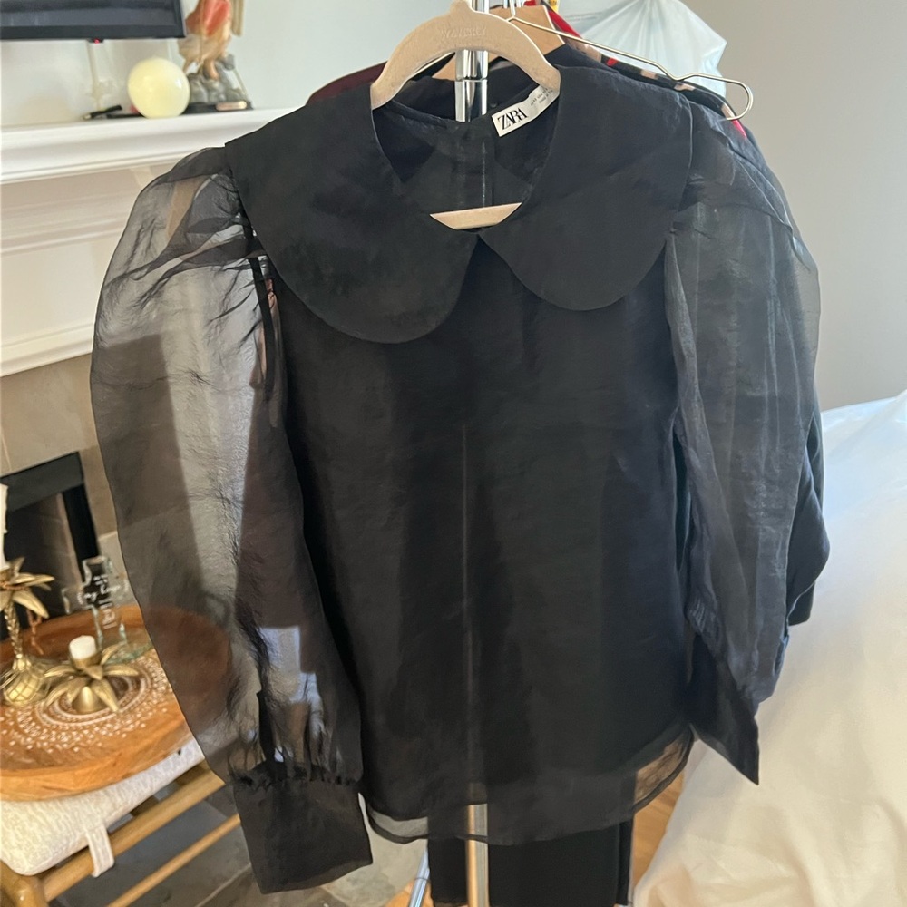 Zara Black Ruffled Puff Sleeve Blouse with Peter Pan Collar